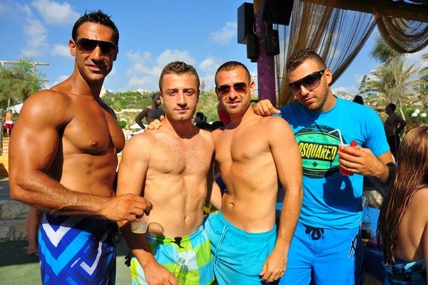 Edde Sands Champagne Shower